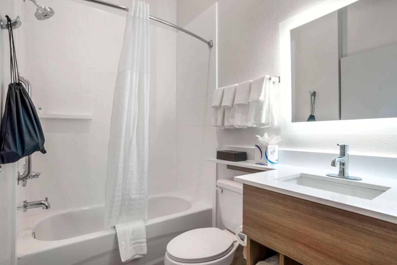 Comfort Inn & Suites Destin Near Henderson Beach Мирамар Бийч Екстериор снимка